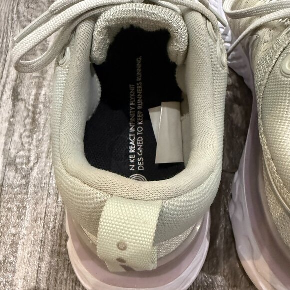 Nike Womens React Infinity Run Flyknit 2 CT2324-005 US Size 8 - Picture 8 of 10